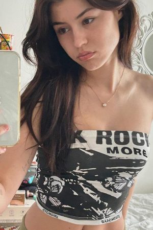 Black and White Abstract Butterfly Print Crop Top - American Style Slim Fit Flattering Outerwear for Trendy Looks