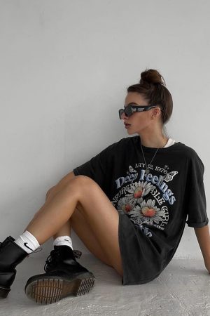 Black Oversized Short Sleeve T-Shirt for Women - American Retro Summer Trendy Top for Spicy Girls