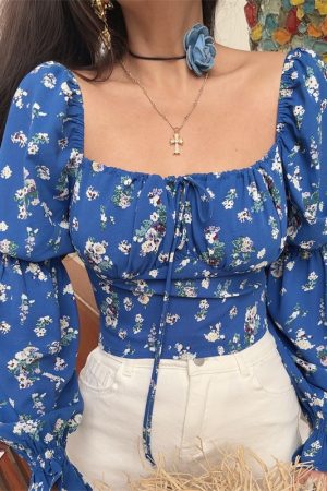 Blue Floral Cropped Blouse Shirt with French Square Neck and Lantern Sleeves for 2025 Spring/Summer Vacation Style