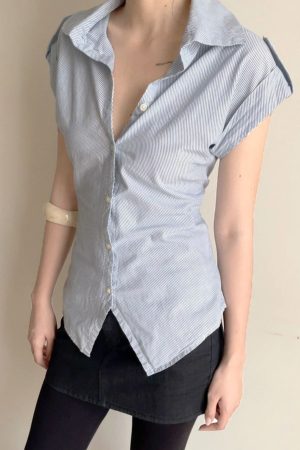 Blue Striped Short Sleeve Button-Up Cardigan Shirt for Women - Summer Waist-Defined French Style Top