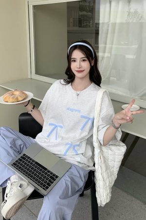 Bow Round Neck Short Sleeve T-shirt for Women - Summer Loose Versatile Sweet Top - 90s Style Sisters Design