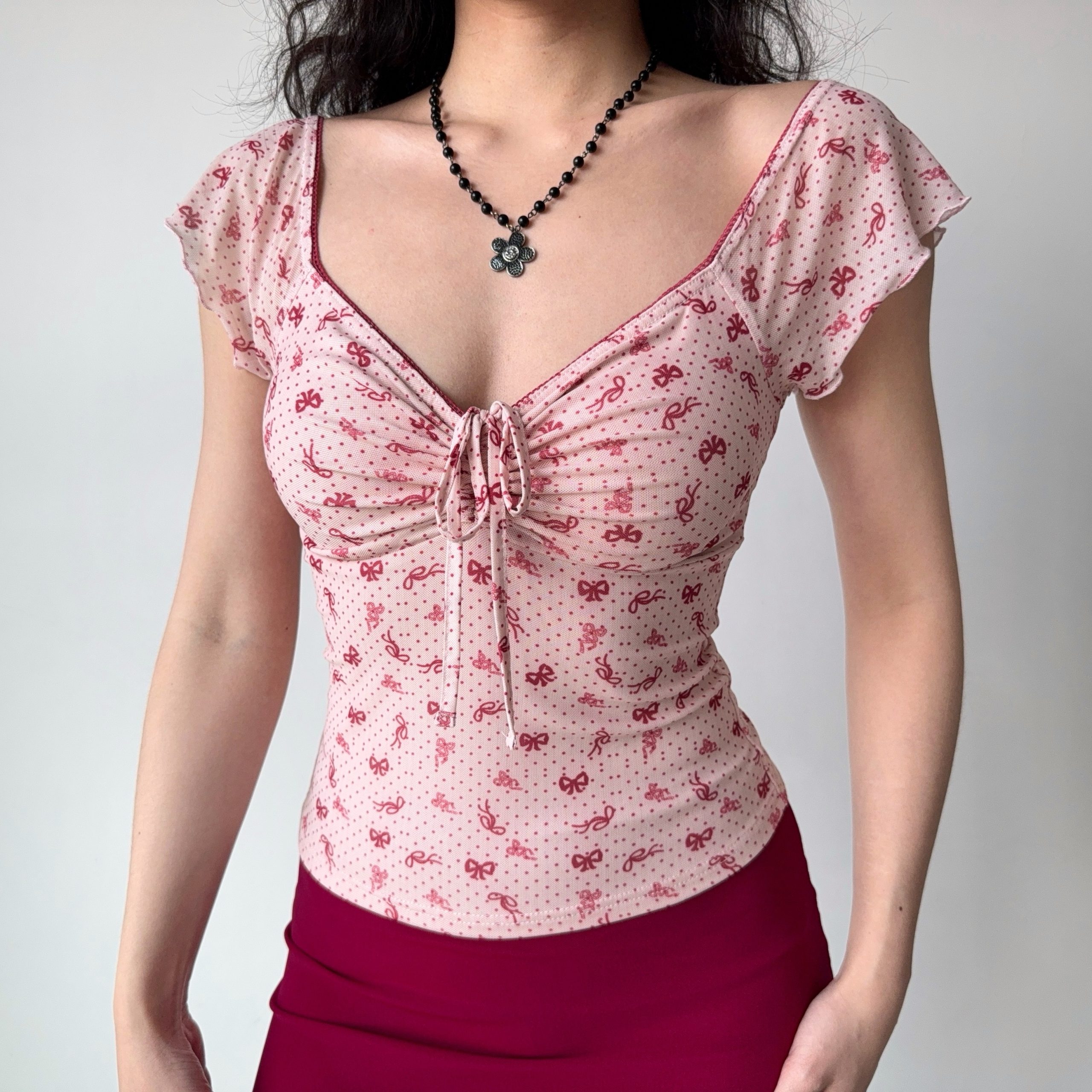 Bowknot Printed V-Neck Short Sleeve Mesh T-Shirt for Women - Slim Fit European American Style Summer Top Bowknot Printed V-Neck Short Sleeve Mesh T-Shirt for Women - Slim Fit European American Style Summer Top