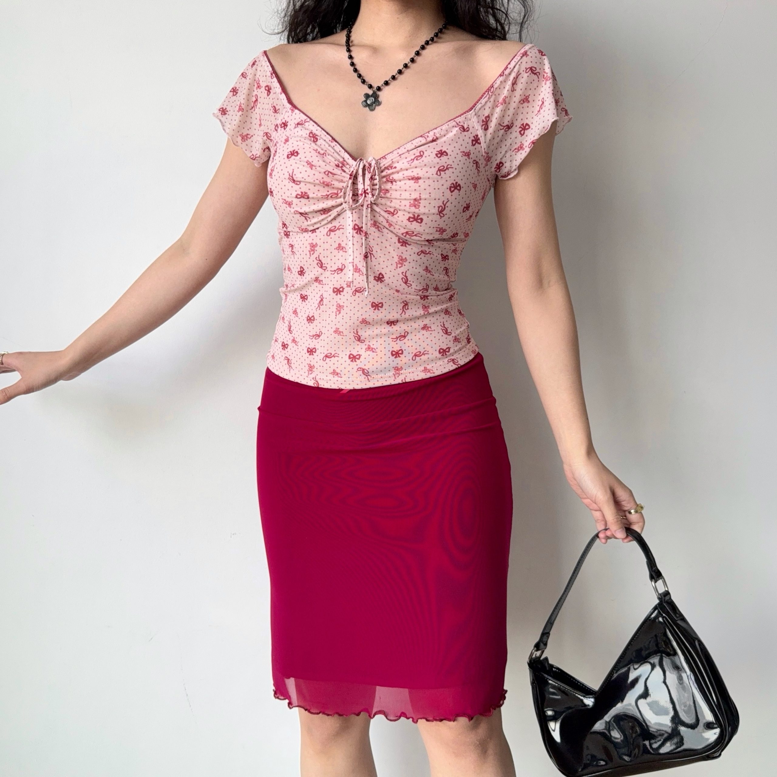 Bowknot Printed V-Neck Short Sleeve Mesh T-Shirt for Women - Slim Fit European American Style Summer Top Bowknot Printed V-Neck Short Sleeve Mesh T-Shirt for Women - Slim Fit European American Style Summer Top