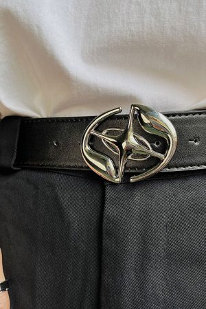 Casual Day Outfits, Easy Trendy Outfits 00's Nostalgia Star Belt