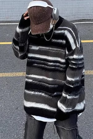 Casual Day Outfits, Easy Trendy Outfits 90's Aesthetic Striped Knit Sweater