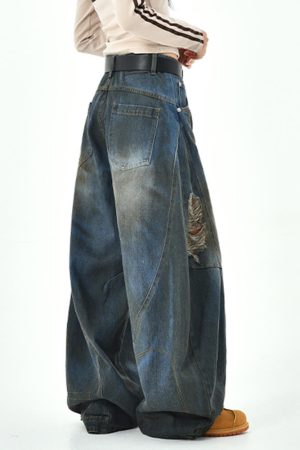 Casual Day Outfits, Easy Trendy Outfits 90s Distressed Baggy Jeans