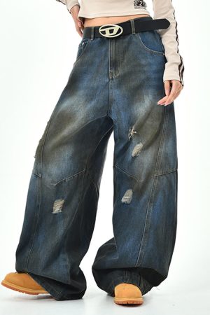 Casual Day Outfits, Easy Trendy Outfits 90s Distressed Baggy Jeans