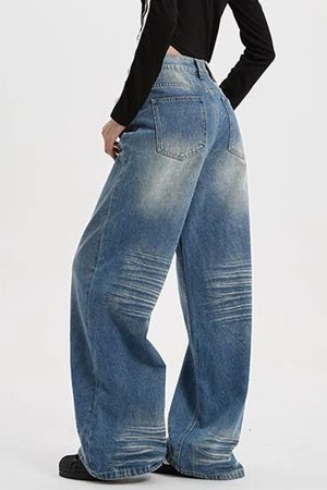 Casual Day Outfits, Easy Trendy Outfits 90s Faded Wash Baggy Jeans