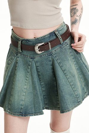 Casual Day Outfits, Easy Trendy Outfits 90s Grunge Pleated Denim Mini Skirt