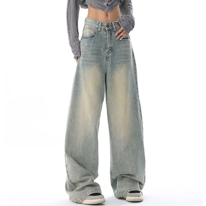 Casual Day Outfits, Easy Trendy Outfits 90's Light Wash Baggy Jeans Casual Day Outfits, Easy Trendy Outfits 90's Light Wash Baggy Jeans