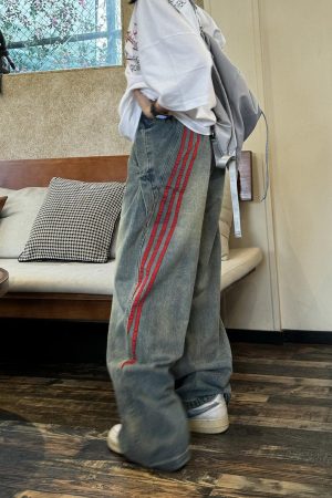 Casual Day Outfits, Easy Trendy Outfits 90s Style Wide Red Stripe Jeans