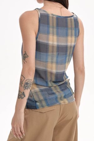 Casual Day Outfits, Easy Trendy Outfits Aesthetic Plaid Draped Tank