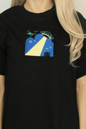 Casual Day Outfits, Easy Trendy Outfits Alien Contact T-Shirt