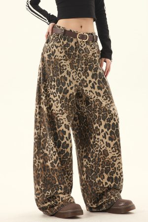 Casual Day Outfits, Easy Trendy Outfits Animal Instincts Leopard Print Wide-Leg Pants