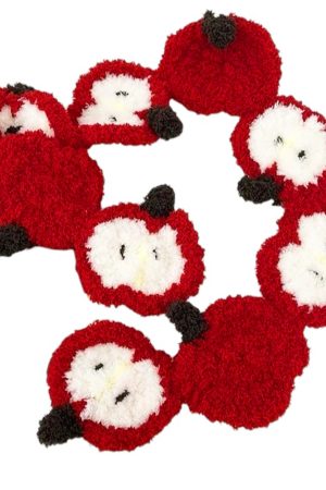 Casual Day Outfits, Easy Trendy Outfits Apple Core Crochet Scarf