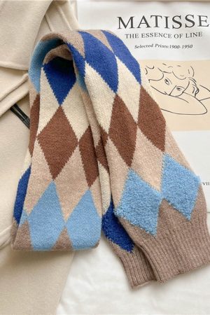 Casual Day Outfits, Easy Trendy Outfits Argyle Pattern Scarf