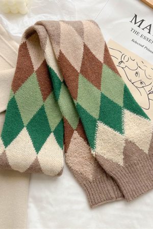 Casual Day Outfits, Easy Trendy Outfits Argyle Pattern Scarf