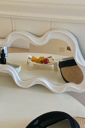 Casual Day Outfits, Easy Trendy Outfits Asymmetrical Aesthetic Wavy Mirror