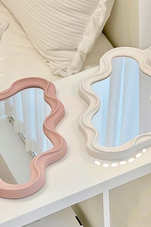 Casual Day Outfits, Easy Trendy Outfits Asymmetrical Aesthetic Wavy Mirror