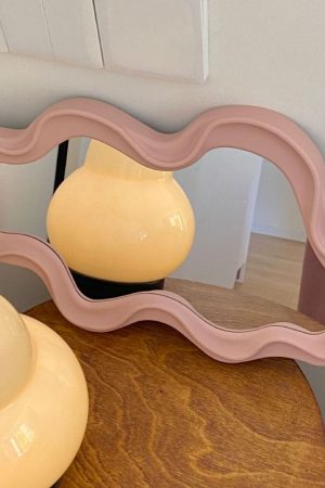 Casual Day Outfits, Easy Trendy Outfits Asymmetrical Aesthetic Wavy Mirror