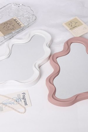 Casual Day Outfits, Easy Trendy Outfits Asymmetrical Aesthetic Wavy Mirror