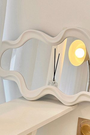 Casual Day Outfits, Easy Trendy Outfits Asymmetrical Aesthetic Wavy Mirror