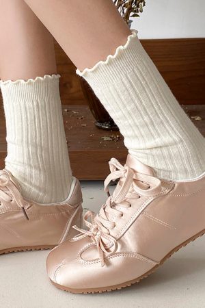 Casual Day Outfits, Easy Trendy Outfits Balletcore Aesthetic Bow Sneakers