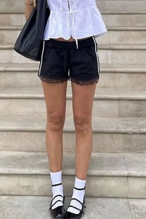 Casual Day Outfits, Easy Trendy Outfits Blokette Side Stripe Lace Shorts