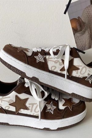 Casual Day Outfits, Easy Trendy Outfits Brown Star Aesthetic Sneakers