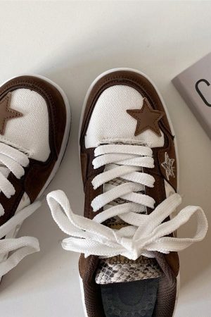 Casual Day Outfits, Easy Trendy Outfits Brown Star Aesthetic Sneakers