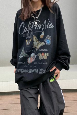 Casual Day Outfits, Easy Trendy Outfits Butterfly Print Aesthetic Sweatshirt