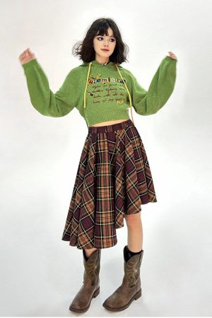 Casual Day Outfits, Easy Trendy Outfits Chemistry Knit Cropped Hoodie