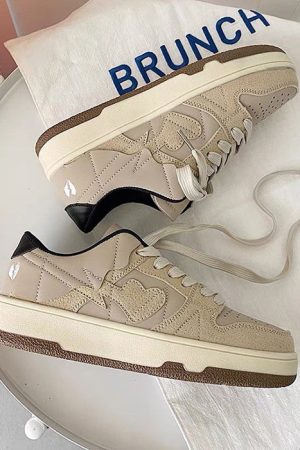 Casual Day Outfits, Easy Trendy Outfits Clean Girl Aesthetic Sneakers