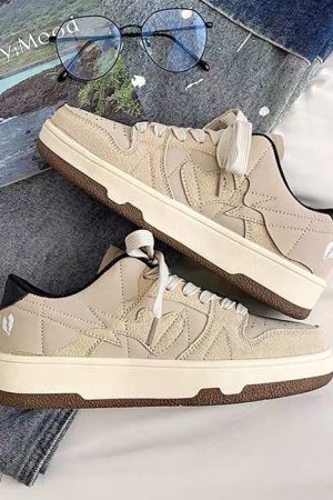 Casual Day Outfits, Easy Trendy Outfits Clean Girl Aesthetic Sneakers