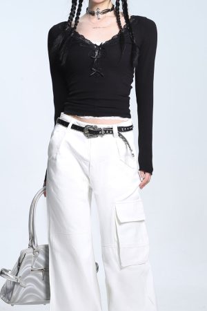 Casual Day Outfits, Easy Trendy Outfits Coquette Aesthetic V-Neck Top