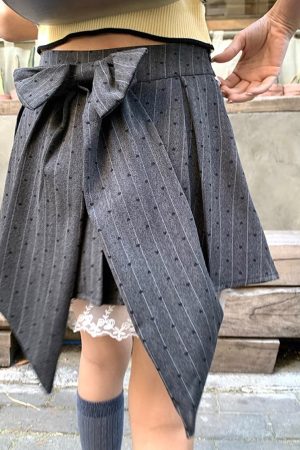 Casual Day Outfits, Easy Trendy Outfits Coquette Lace Bow Pleated Skirt