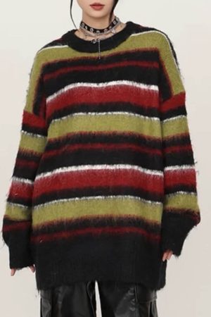 Casual Day Outfits, Easy Trendy Outfits Cozy Reading Striped Oversized Sweater