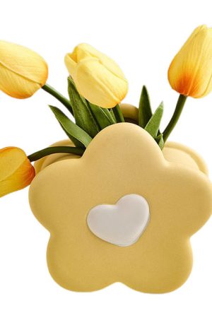 Casual Day Outfits, Easy Trendy Outfits Danish Pastel Ceramic Flower Vase