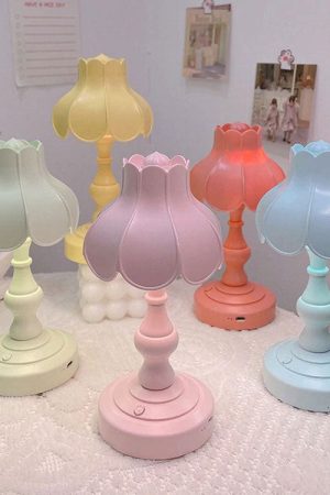 Casual Day Outfits, Easy Trendy Outfits Danish Pastel Lotus Desk Lamp