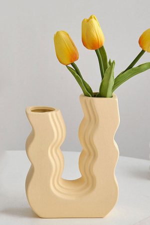 Casual Day Outfits, Easy Trendy Outfits Danish Pastel Wave Flower Vase