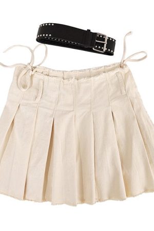 Casual Day Outfits, Easy Trendy Outfits Distressed Mini Skirt