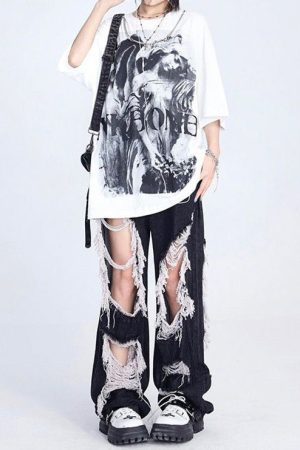 Casual Day Outfits, Easy Trendy Outfits Downtown Girl Aesthetic Destroyed Jeans