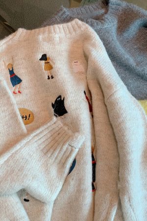 Casual Day Outfits, Easy Trendy Outfits Embroidered Back Oversized Sweater