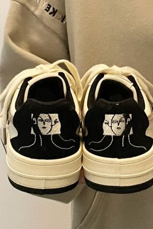 Casual Day Outfits, Easy Trendy Outfits Face Embroidery Aesthetic Black Sneakers