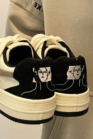 Casual Day Outfits, Easy Trendy Outfits Face Embroidery Aesthetic Black Sneakers