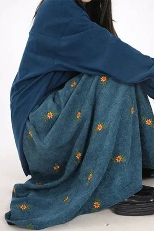 Casual Day Outfits, Easy Trendy Outfits Floral Embroidery Corduroy Skirt