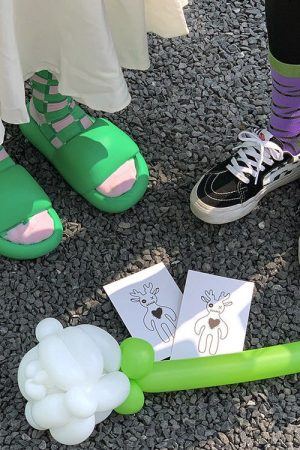 Casual Day Outfits, Easy Trendy Outfits Foam Street Slippers