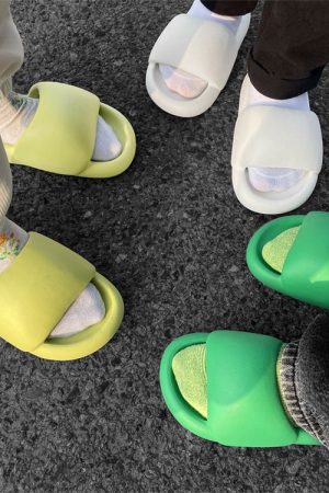 Casual Day Outfits, Easy Trendy Outfits Foam Street Slippers