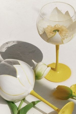 Casual Day Outfits, Easy Trendy Outfits French Aesthetic Flower Glass