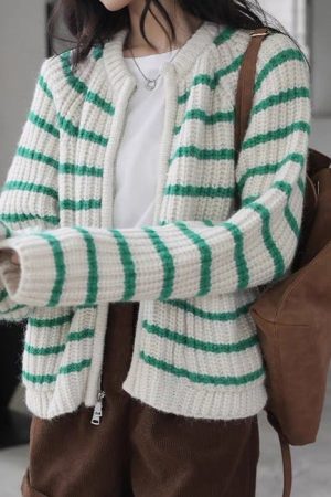 Casual Day Outfits, Easy Trendy Outfits French Mood Striped Cardigan